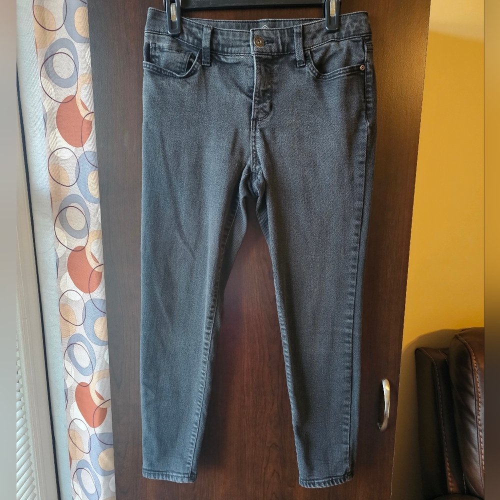 St. John's Bay Women's Charcoal Skinny Jeans Size 6 Petite